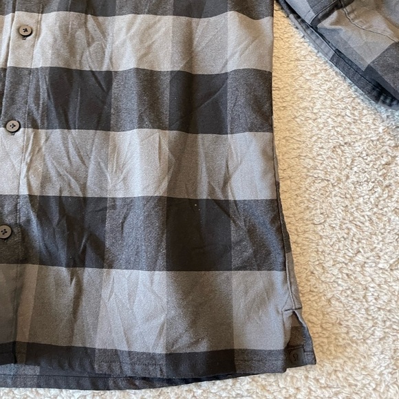Lululemon Masons Peak Flannel Size M Color black & Gray - Picture 4 of 9